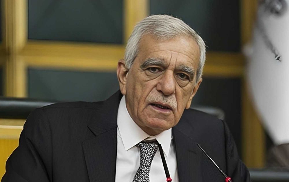 ئەحمەد تورک: پێویستە وەک پڕۆژەیەکی گەورە سەیری پرۆسەی ئاشتی بکرێت