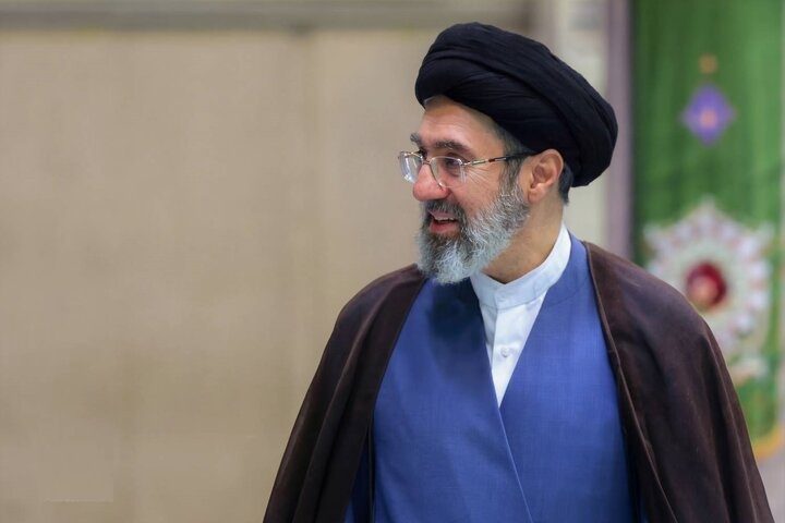 دوژمن به‌نیازه‌ دابه‌شبوونێكی كۆمه‌ڵایه‌تی لە ئێران دروستبكات