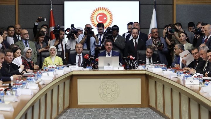 پڕۆژەیاسای چوارچێوەیی لەلایەن لیژنەی دادی پەرلەمانی تورکیاوە پەسند کرا